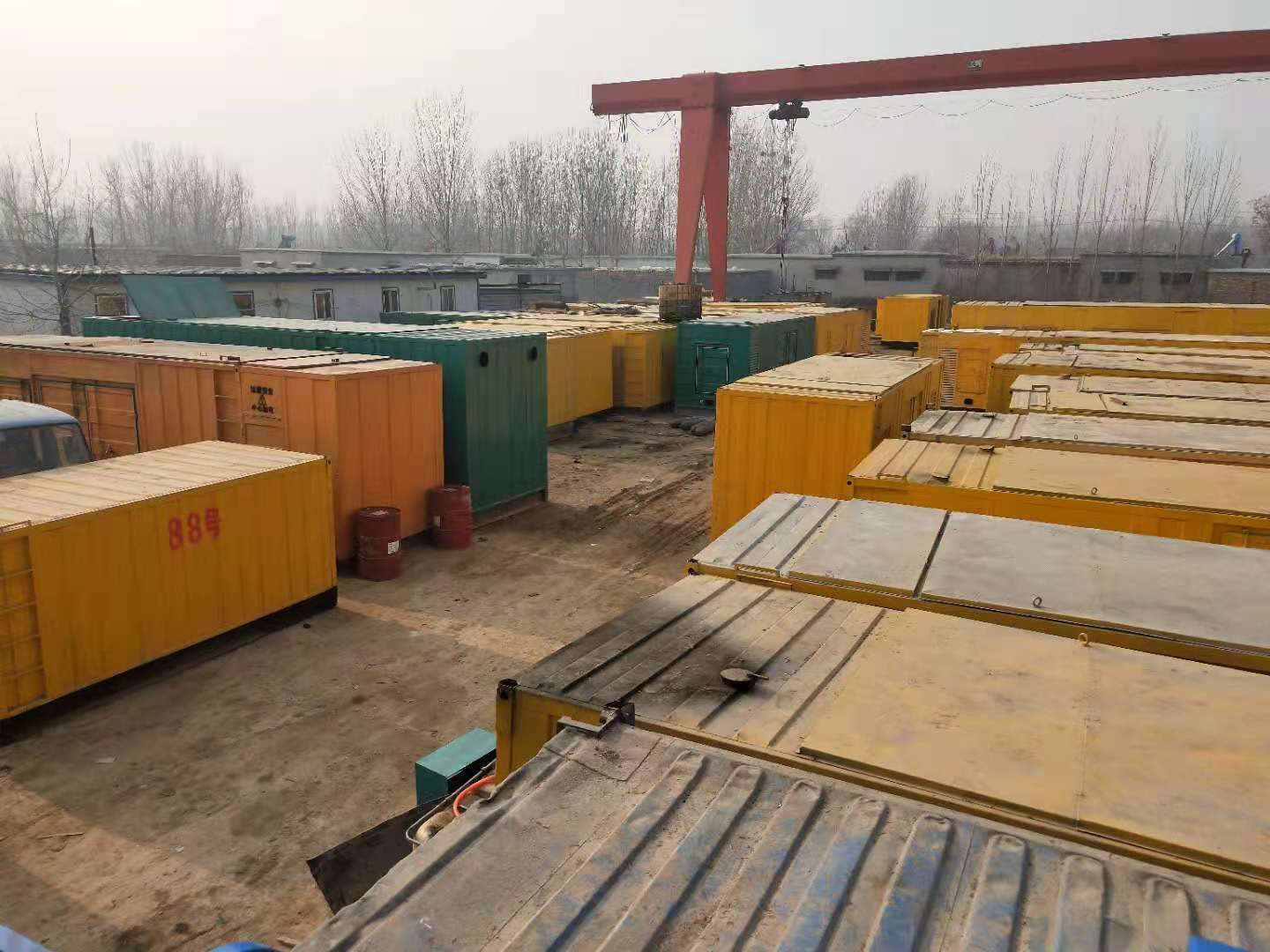 陇西租赁发电机-灰尘、风沙对柴油发电机组造成哪些不良影响？